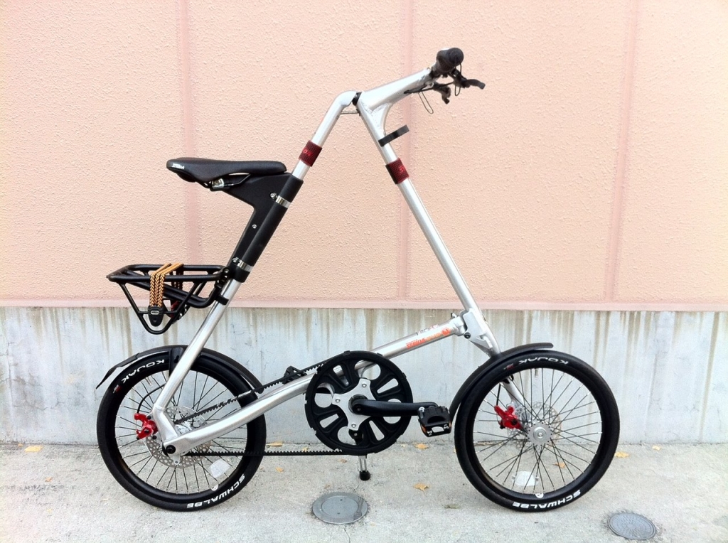 Folding Bike Los Angeles featuring STRiDA